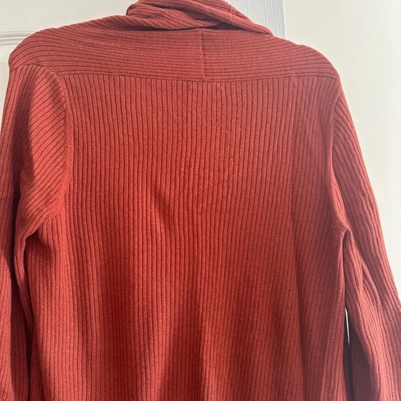 Cardigan bundle. - Picture 9 of 9